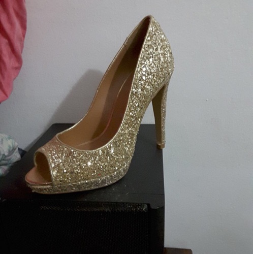chaussure soirée dorée